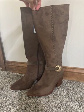 Universal Thread Brown Faux-Suede Tall Block Heel Boots
